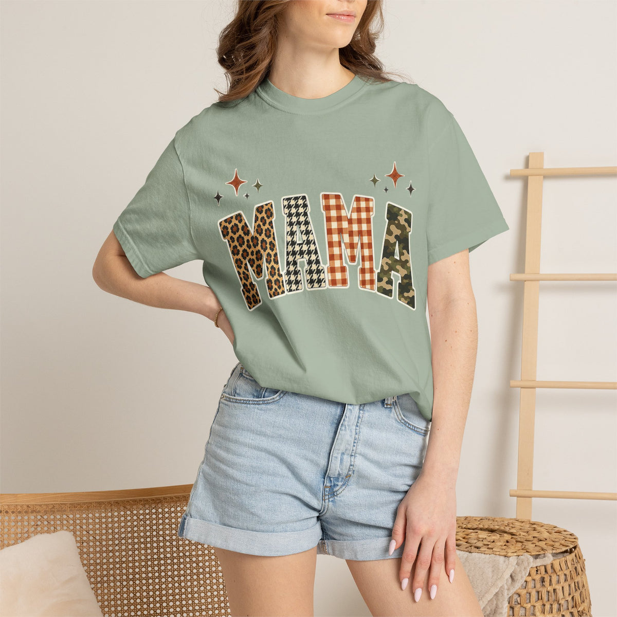 Mama Leopard Camo Graphic T-Shirt