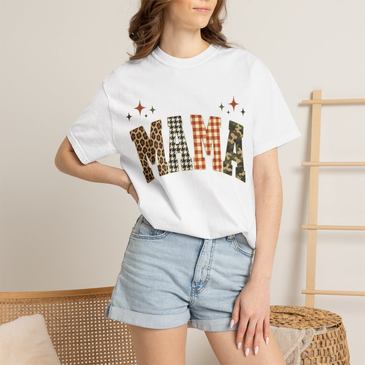 Mama Leopard Camo Graphic T-Shirt