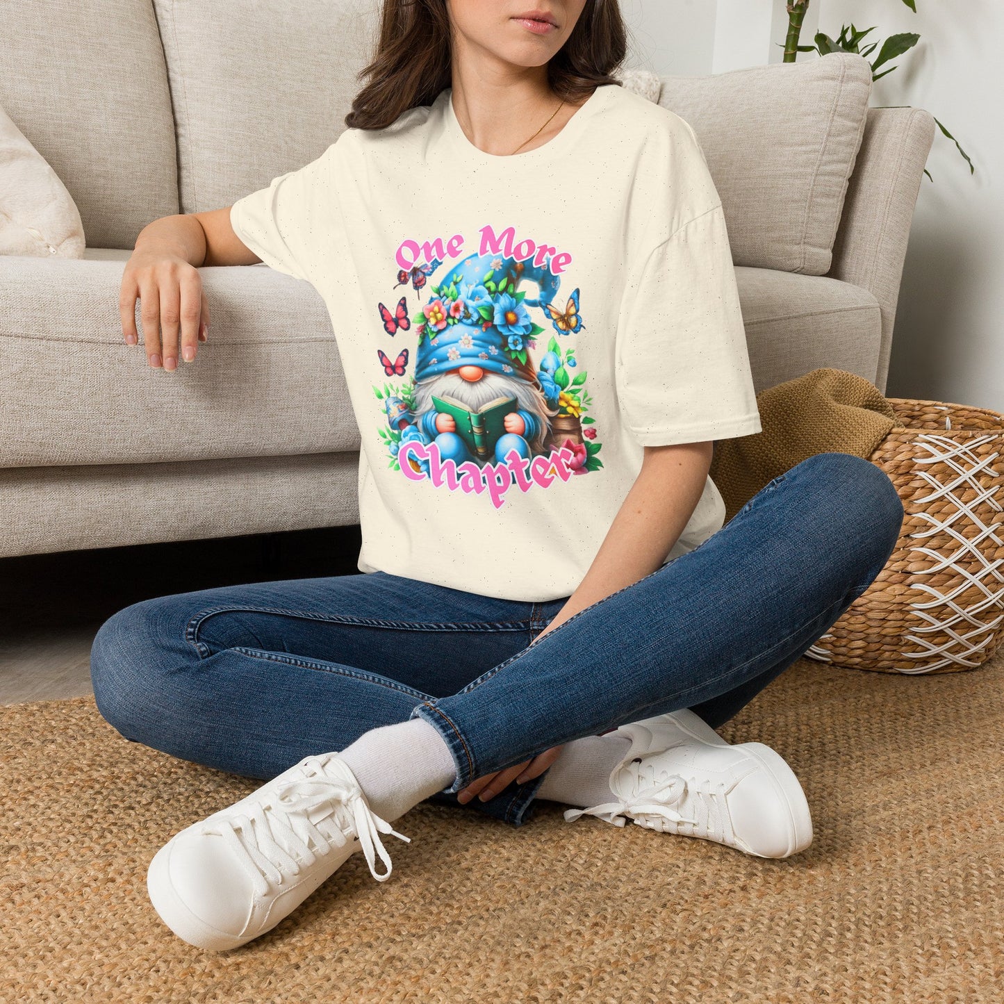 T‑Shirt — “One More Chapter” Reading Gnome Graphic Tee